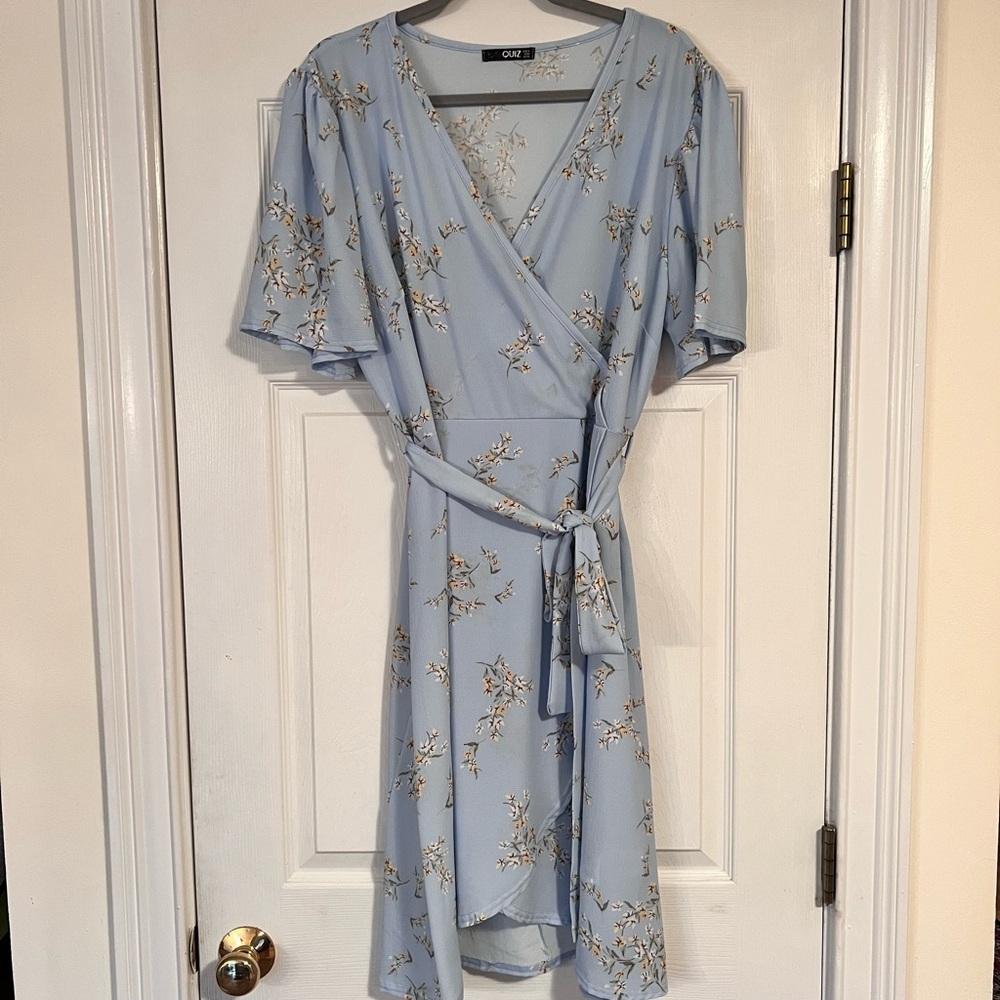 Curve Pale Blue Ditsy Wrap Midi Dress